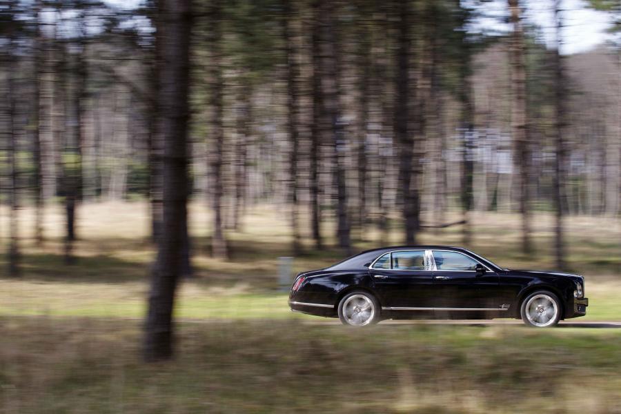  Bentley Mulsanne 2010 года  (фото 50 из 262)